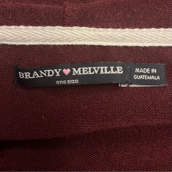 Brandy Melville~Lightweight Top with Hood-One Size~Burgundy - Picture 8 of 9